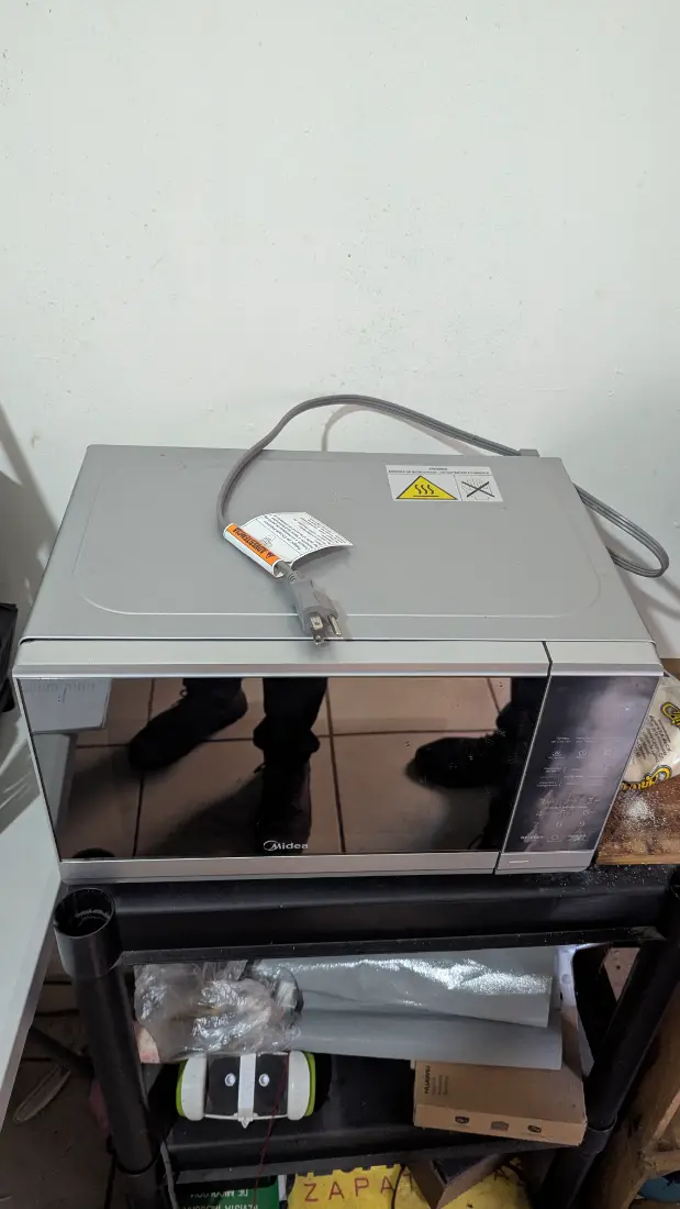 Microondas Midea MMDF07S2MG